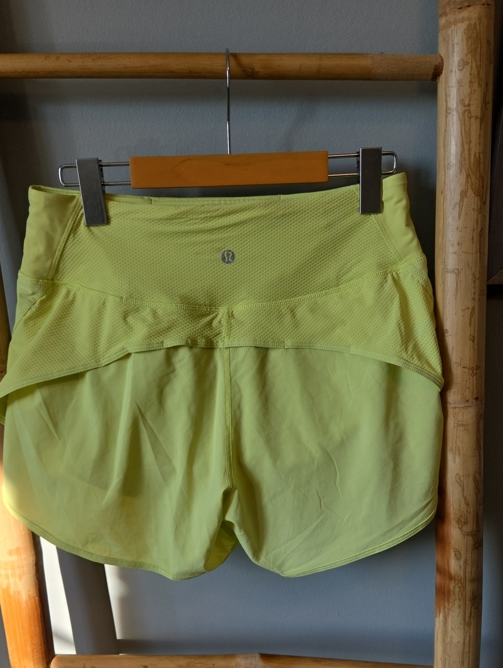 Lululemon Speed Up High Rise Running Short - Picture 6 of 8